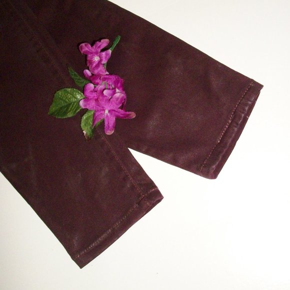 NEW DIRECTIONS 6 "Mulberry" Sleek & Sculpt Jeans NWT Wet Look Tummy Control - Picture 12 of 13